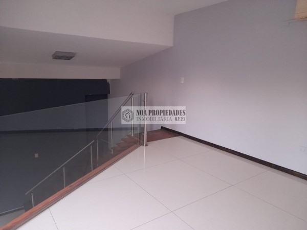 CASA EN MORENO AL 400 BARRIO SUR DE 3 DORMITORIOS SUITE