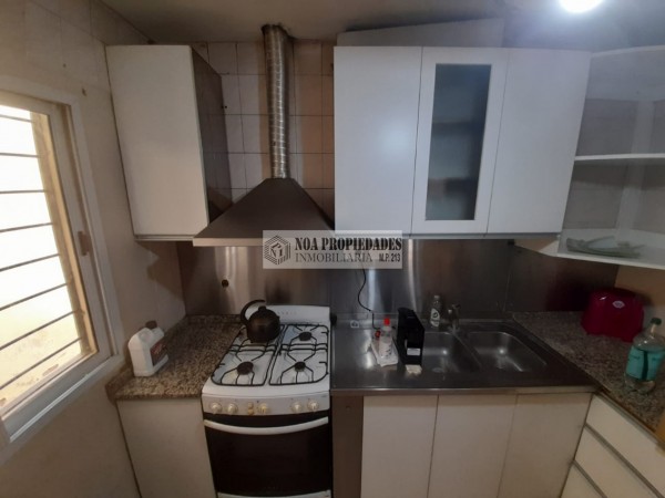 CASA ZONA REFINOR LA GARsA DE 3 DORMITORIOS