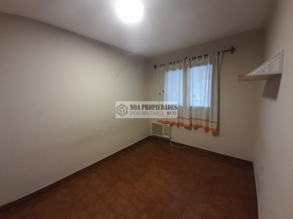 CASA ZONA REFINOR LA GARsA DE 3 DORMITORIOS