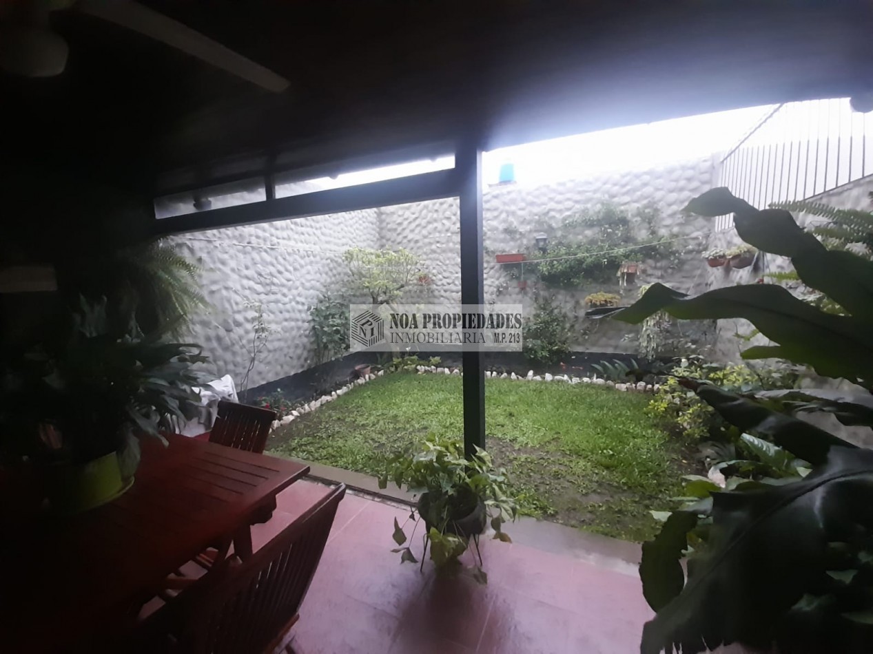 DUPLEX 3 DORMITORIOS CORRIENTES 4000