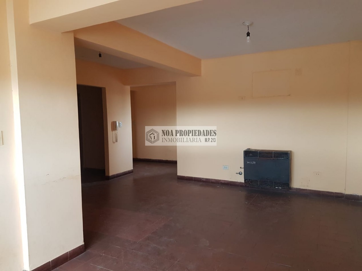 DEPARTAMENTO DE DOS DORMITORIOS EN AVENIDA EJERCITO DEL NORTE 429