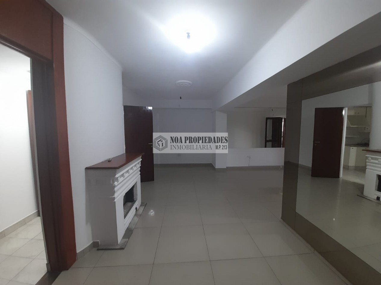 DEPARTAMENTO PISO ENTERO 3 DORMITORIOS A METROS DE PLAZA INDEPENDENCIA