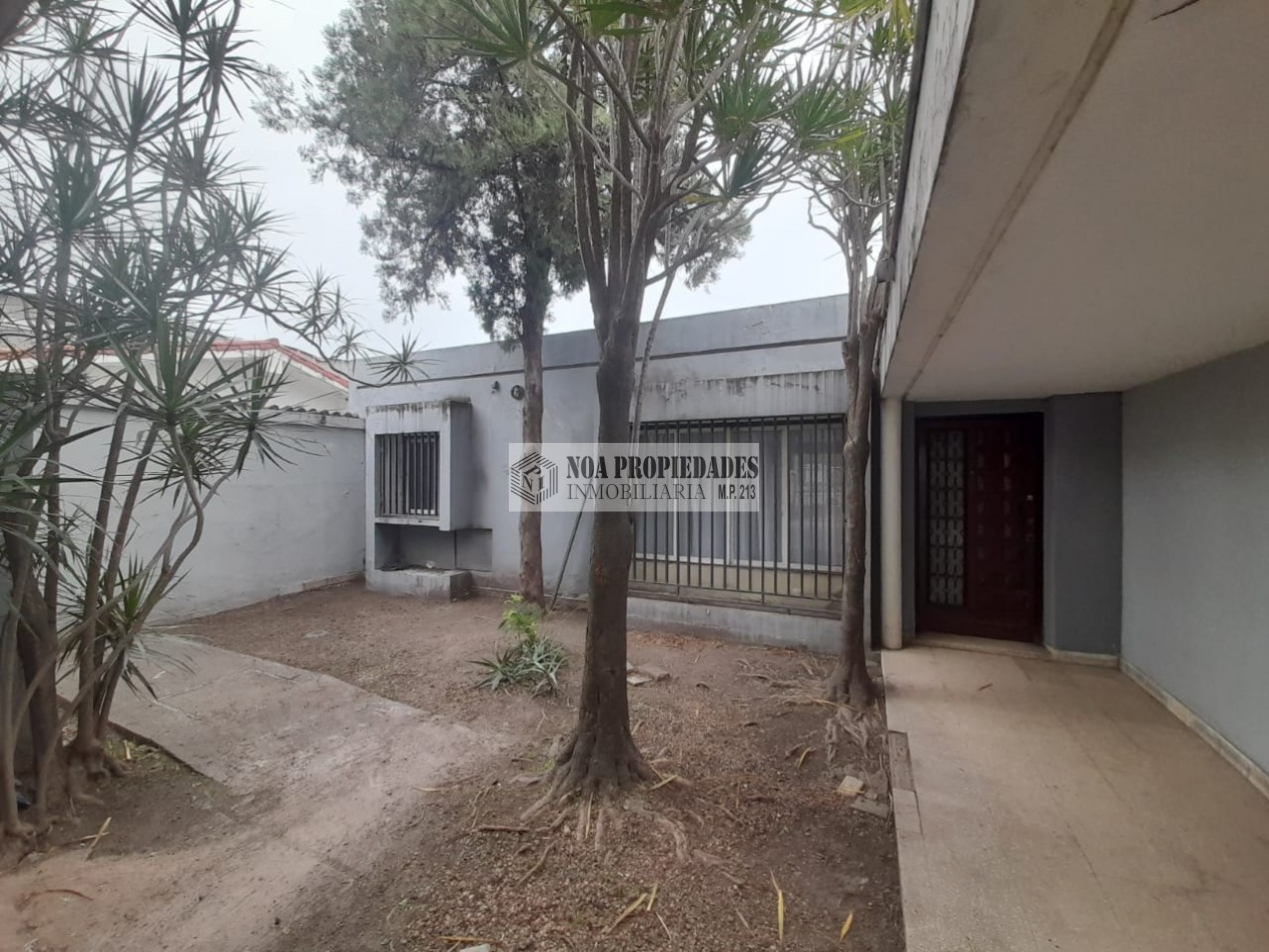 CASA AV. SIRIA 1500, 3 DORMITORIOS CON ESCRITURA