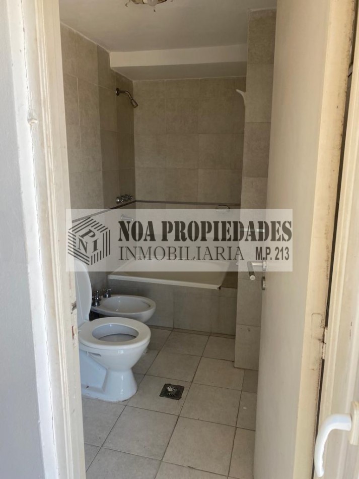 DEPARTAMENTO MONOAMBIENTE EN LAS HERAS AL 600 BARRIO SUR