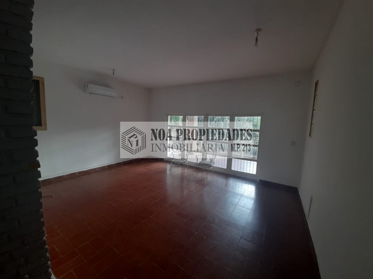 CASA 3 DORMITORIOS EN EL CORTE YB