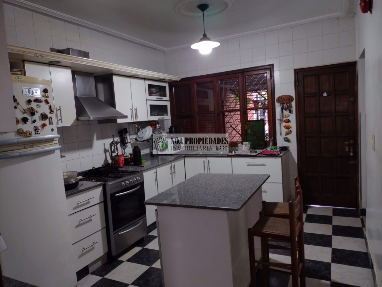 CASA EN BARRIO SUR DE 3D EN LAMADRID 1.283,