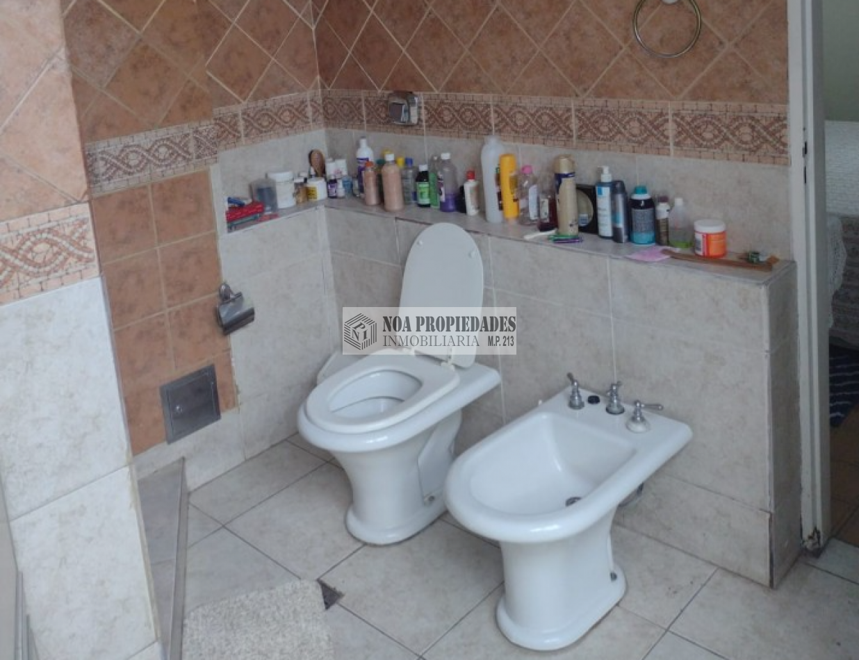 CASA EN BARRIO SUR DE 3D EN LAMADRID 1.283,