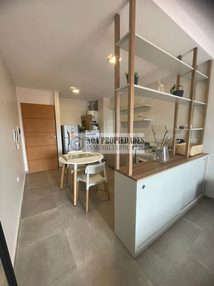 MONOAMBIENTE CON BALCON TOTALMENTE AMOBLADO NUEVO EN ALEM AL 500