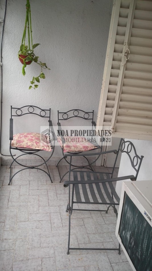 DEPARTAMENTO TRES DORMITORIOS BARATO EN BARRIO MUNICIPAL DETRAS DEL HIPER DE LA EX AVENIDA ROCA