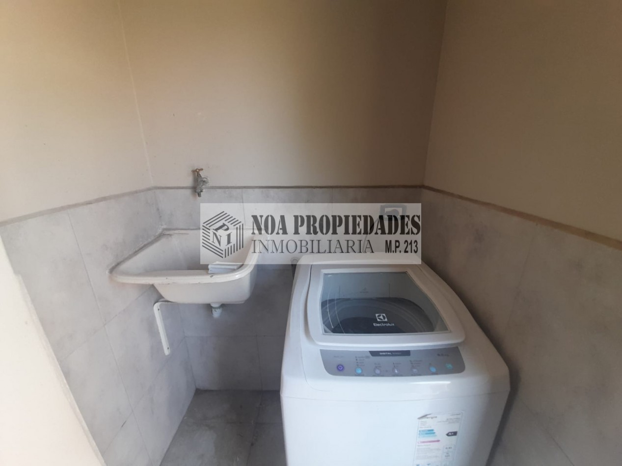 CASA 3 DORMITORIOS ZONA CARREFOUR CATAMARCA AL 1.100