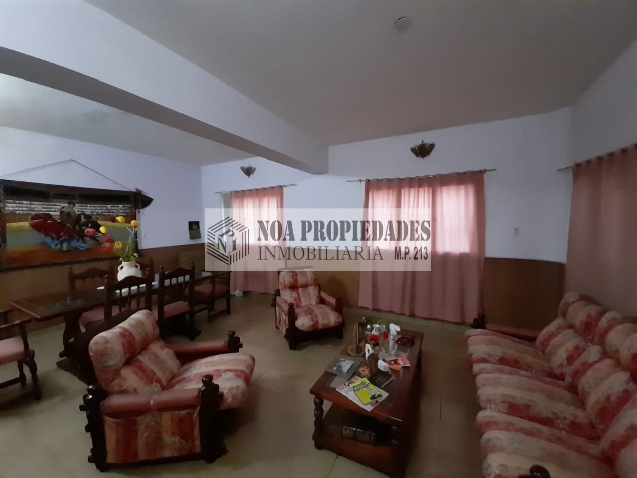 CASA ESQUINA EN MONTEAGUDO Y PERU OPORTUNIDAD