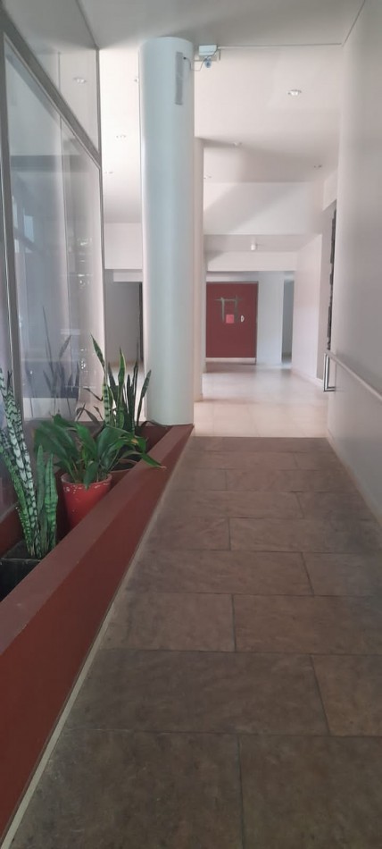 DEPARTAMENTO 2D CON COCHERA, MONTEAGUDO 200