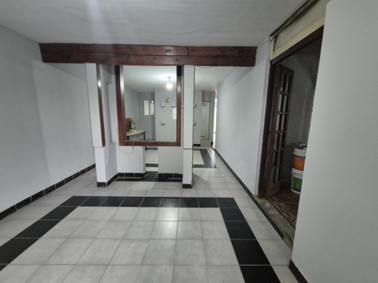 Departamento tres dormitorios en Ayacucho 1.307