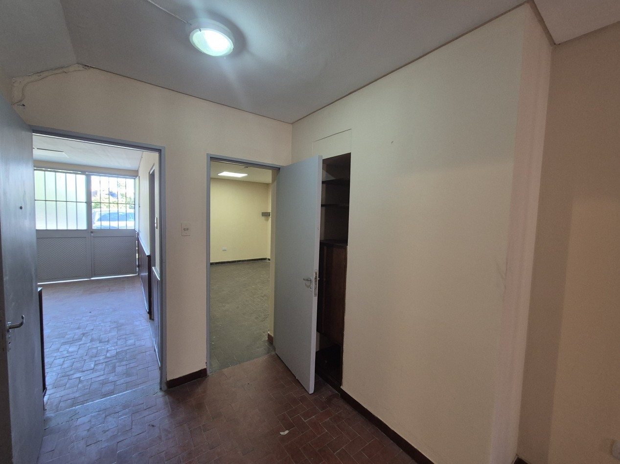 Duplex en alquiler 4 dormitorios, 6 ambientes para vivienda u oficinas