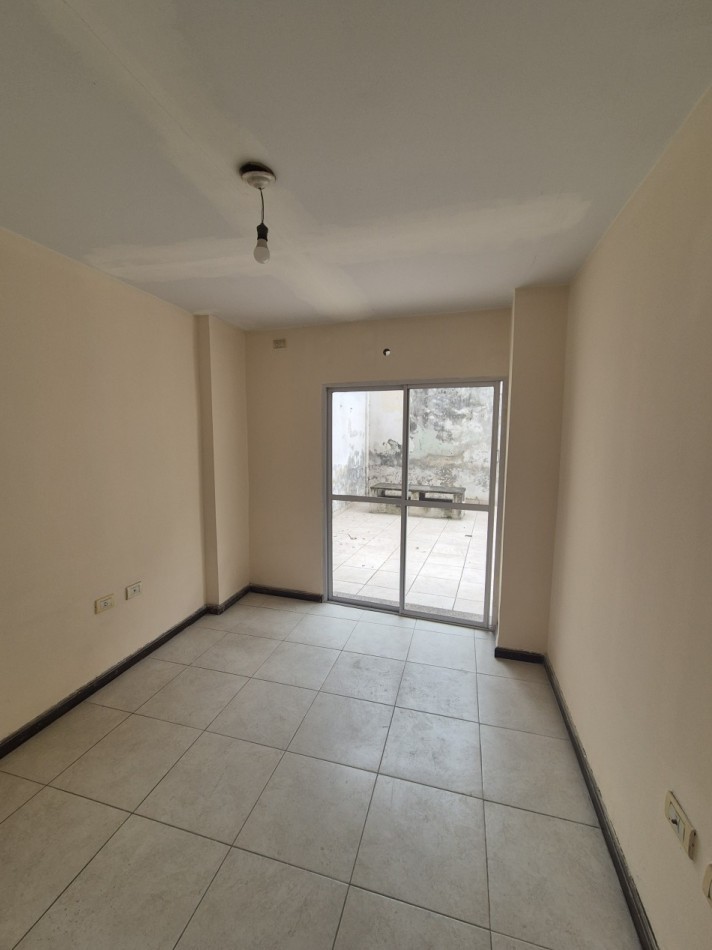 DEPARTAMENTO DE TRES DORMITORIOS PLANTA BAJA CON PATIO EN BOLIVAR 1155 A METROS PLAZA BELGRANO