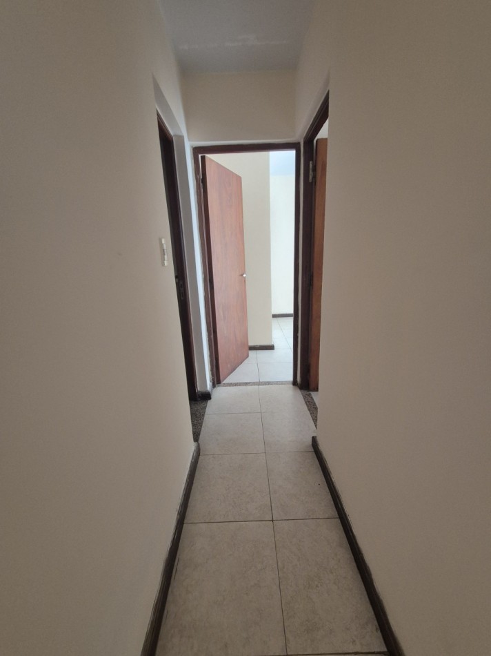 DEPARTAMENTO DE TRES DORMITORIOS PLANTA BAJA CON PATIO EN BOLIVAR 1155 A METROS PLAZA BELGRANO