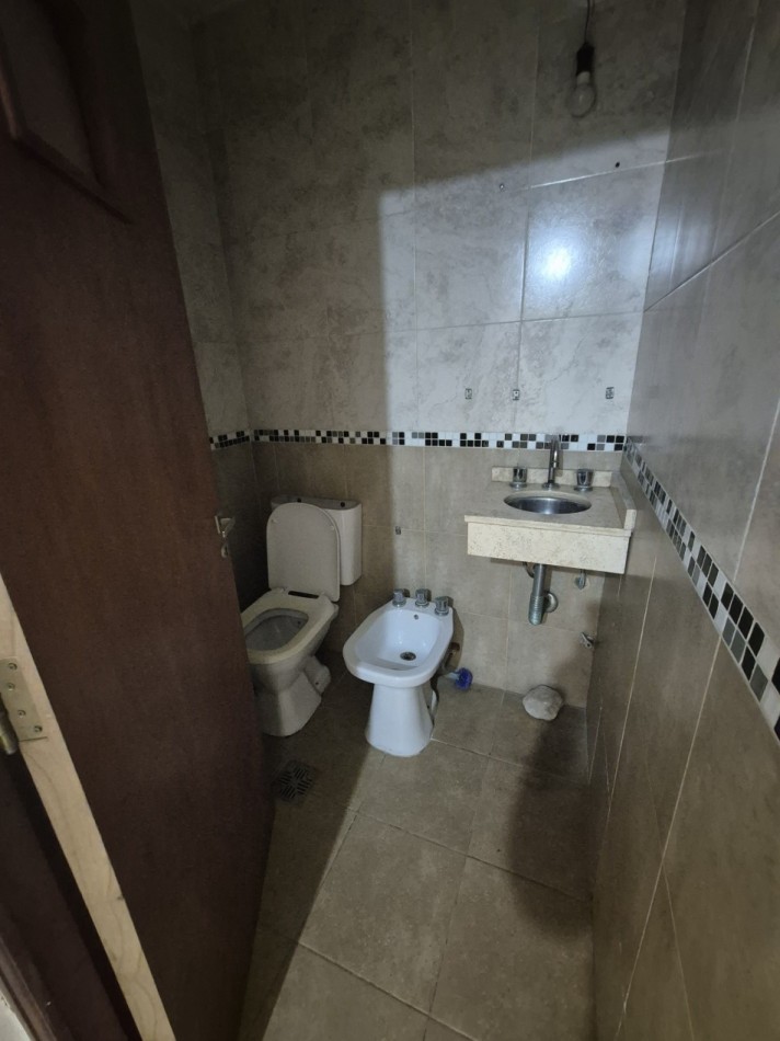 DEPARTAMENTO DE TRES DORMITORIOS PLANTA BAJA CON PATIO EN BOLIVAR 1155 A METROS PLAZA BELGRANO