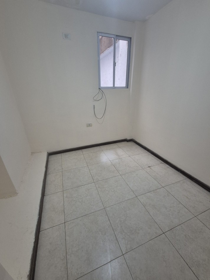 DEPARTAMENTO DE TRES DORMITORIOS PLANTA BAJA CON PATIO EN BOLIVAR 1155 A METROS PLAZA BELGRANO