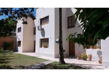 DUPLEX 4D EN YERBA BUENA ALTURA SOLANO VERA Y MENDOZA INGRESO AL GLOF CLUB YERBA BUENA