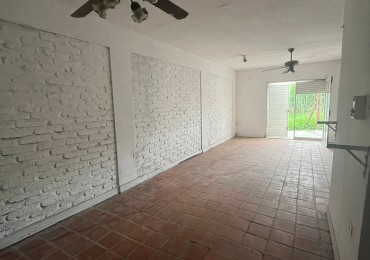 CASA 3D BARRIO 17 DE AGOSTO ALTURA AVENIDA COLON AL 1800