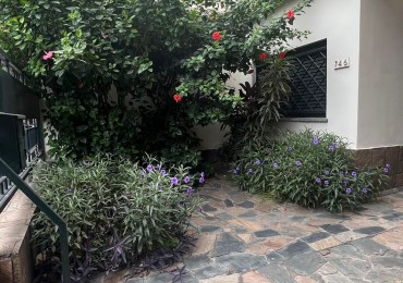 IMPORTANTE CASA 4D VIRGEN DE LA MERCED 700, 780m2