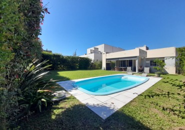 HERMOSA CASA EN  COUNTRY LA PEDEMONTANA EL MEJOR LUGAR DE YERBA BUENA