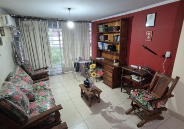 Casa amoblada en Pellegrini al 100 4 dormitorios