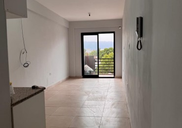 MONOAMBIENTE A METROS AVENIDA SARMIENTO AL 1.200 APTO MASCOTA