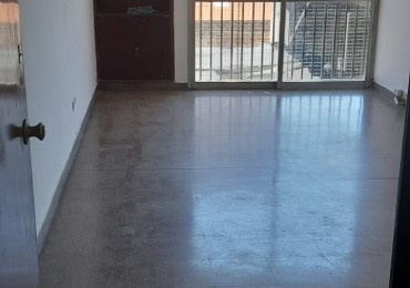 DEPARTAMENTO DE DOS DORMITORIOS AMPLIO EN MENDOZA 380 ENTRE LAPRIDA Y VIRGEN DE LA MERCED