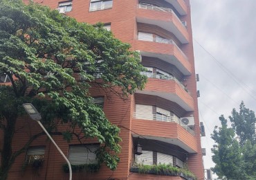 DUPLEX EN 25 DE MAYO Y CORRIENTES DE TRES DORMITORIOS APTO CREDITO