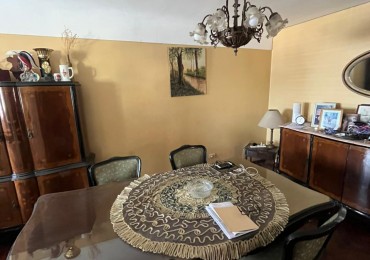 DEPARTAMENTO DE TRES DORMITORIOS Y DEPENDENCIA EN 9 DE JULIO 280 APTO CREDITO 