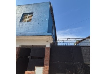CASA EN LARREA AL 2.600 
