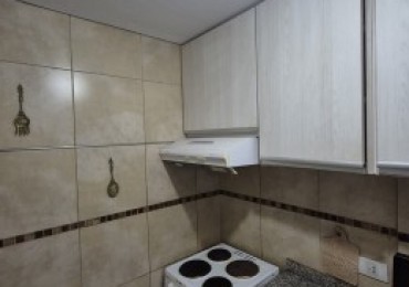 DEPARTAMENTO DE UN DORMITORIO CON BALCON EN AVENIDA MATE DE LUNA AL 2.200 EDIFICIO LA COLORADA