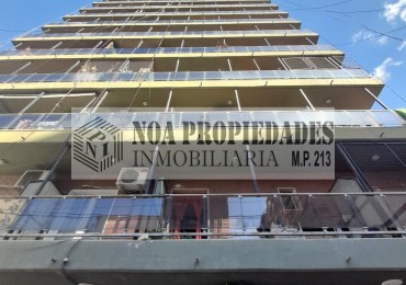 COCHERA APTA CAMIONETA PORTON AUTOMATIZADO EN CALLE CORRIENTES 900