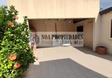 CASA EN BARRIO VILUCO ZONA REFINOR LA GARSA DE 3 DORMITORIOS