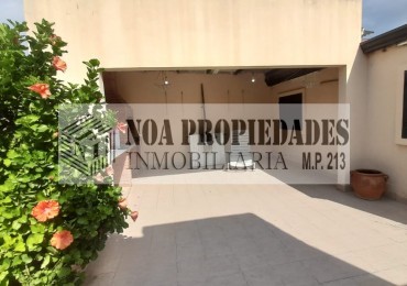 CASA ZONA REFINOR LA GARsA DE 3 DORMITORIOS