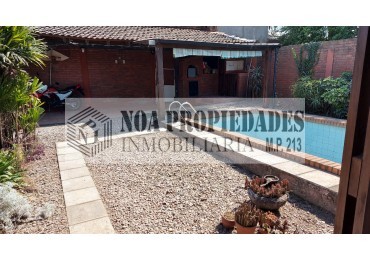 CASA ESQUINA EN YERBA BUENA ZONA PARQUE UNIVERSITARIO  JUJUY Y DARWIN