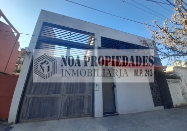 Deposito 450 m2 en Chiclana 176