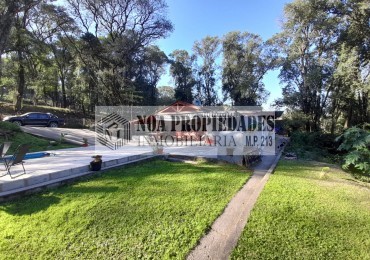 CASA EN EL CORTE YERBA BUENA CON PILETA DE TRES DORMITORIOS