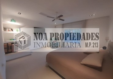 CASA DE 4D EN CRISOSTOMO 2700 A UNA CUADRA DE AVENIDA MATE DE LUNA